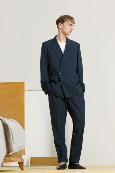 Look 13